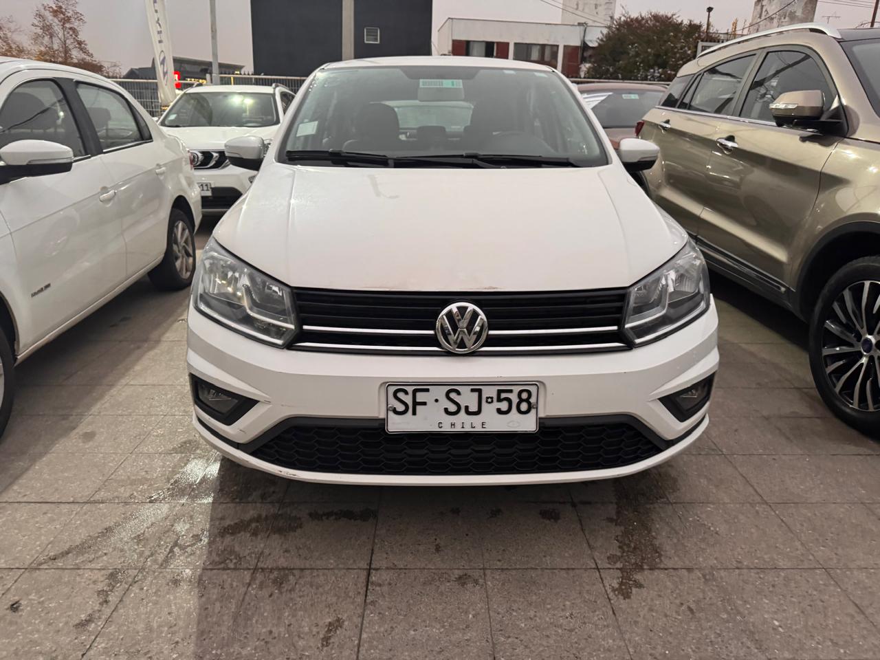 VOLKSWAGEN GOL