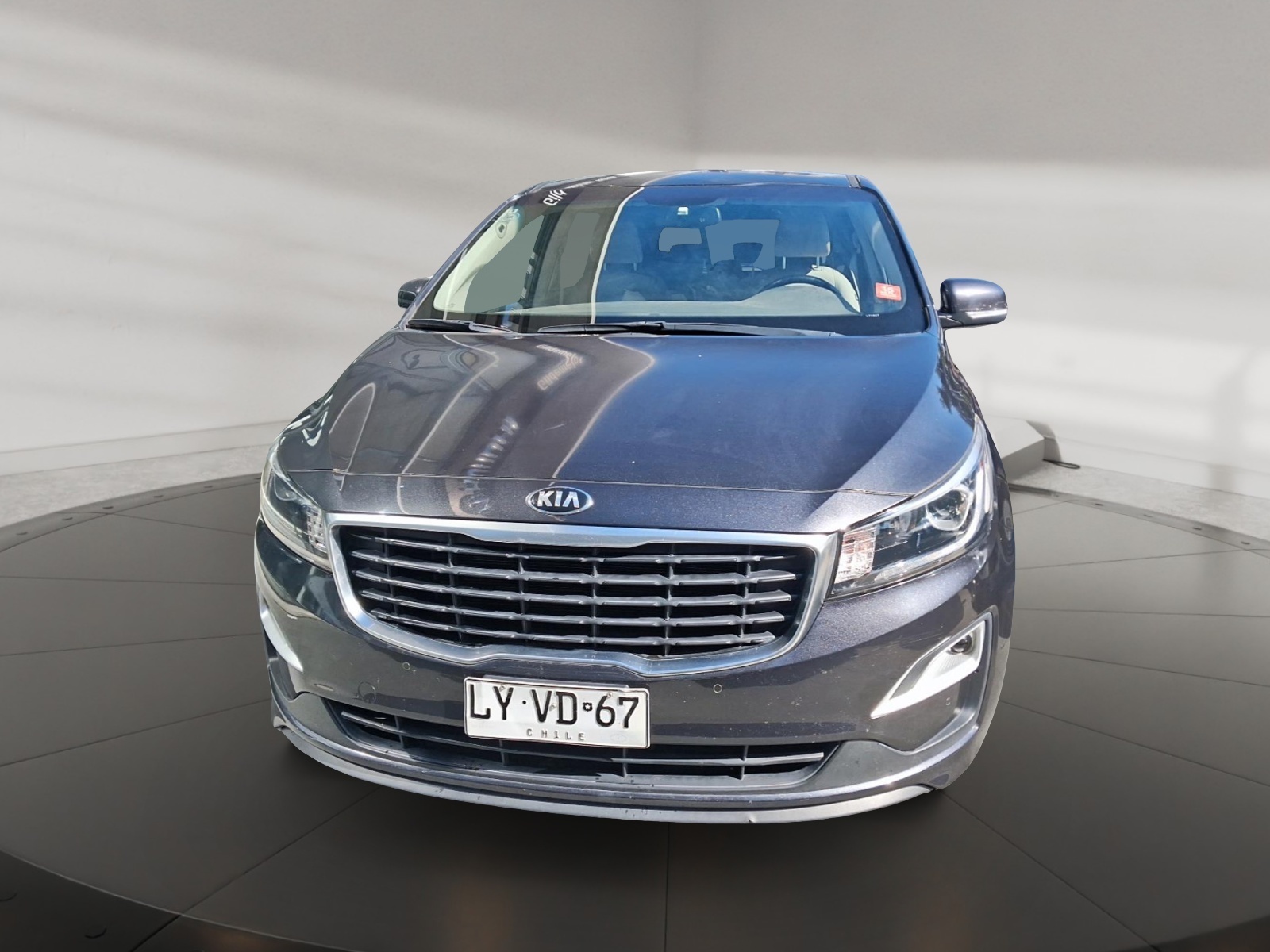 KIA GRAND CARNIVAL