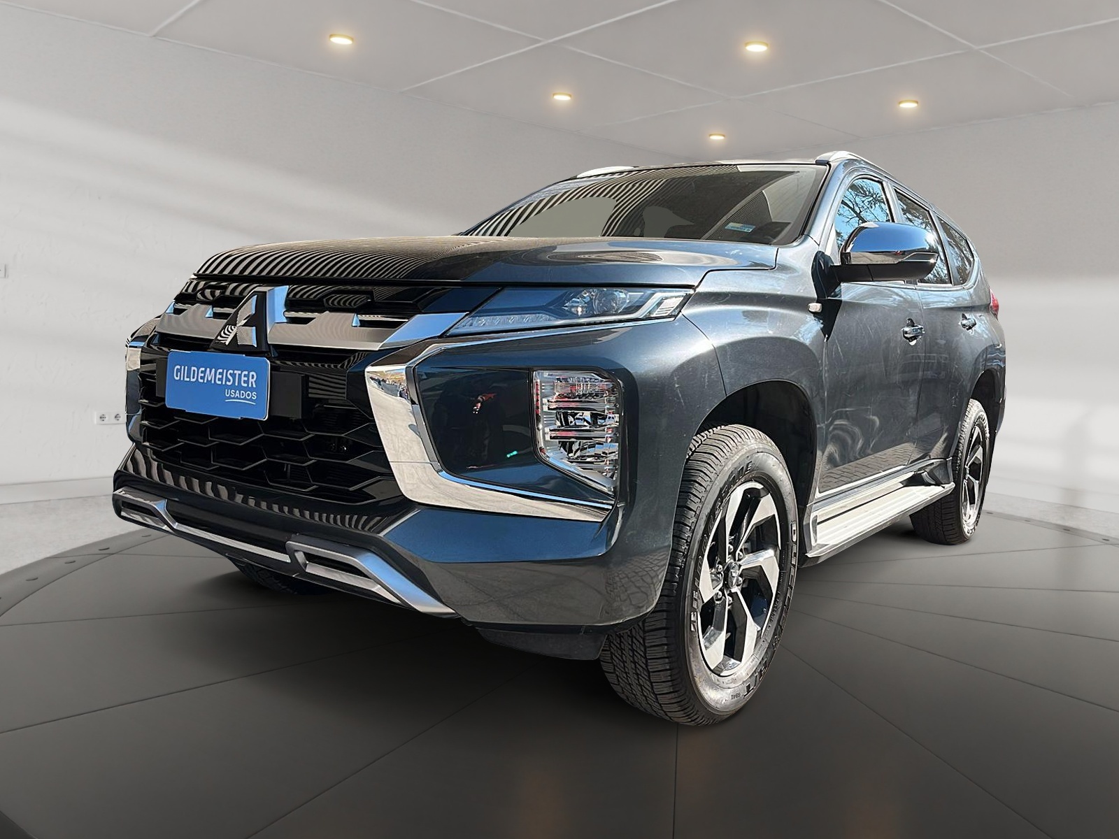 MITSUBISHI 