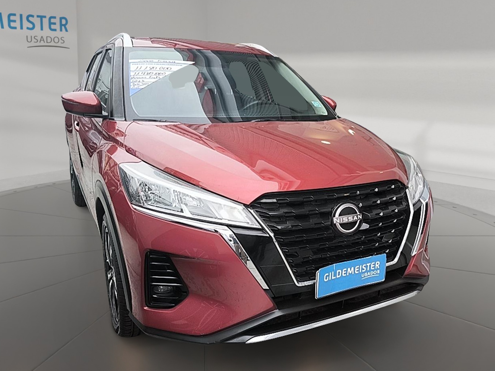 NISSAN KICKS