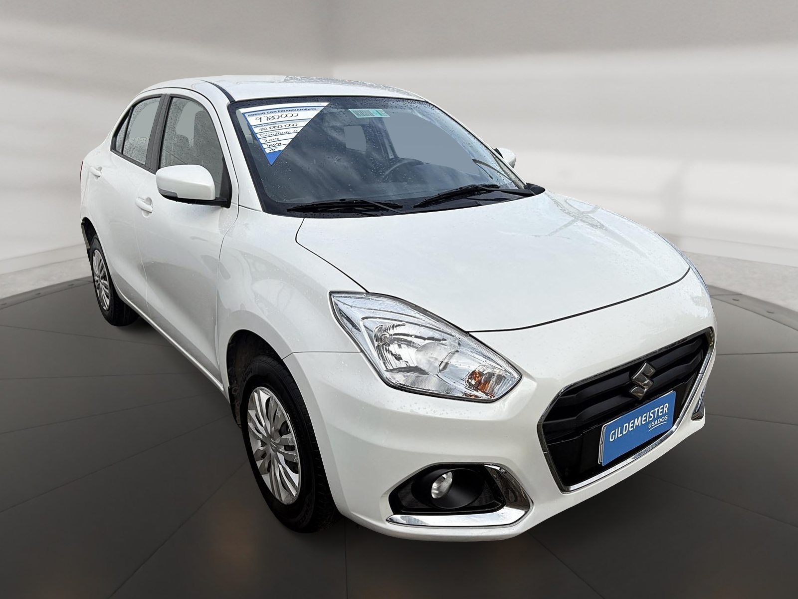 SUZUKI 