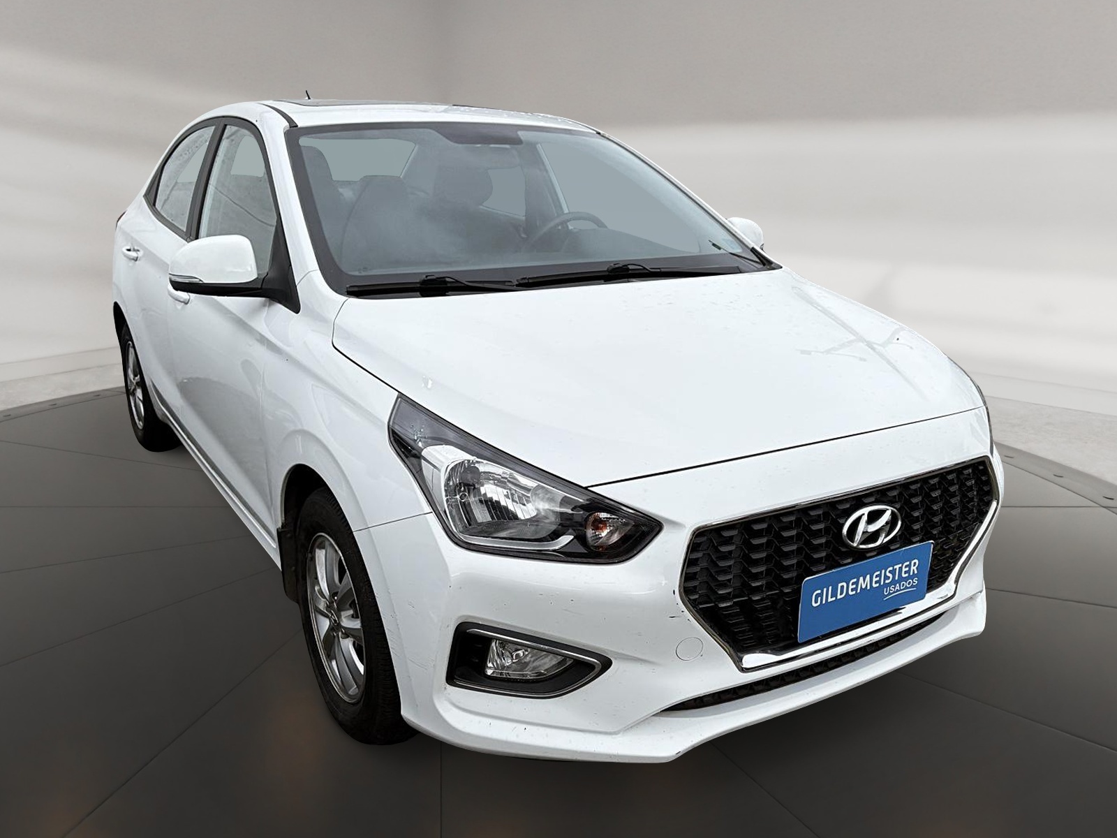 HYUNDAI VERNA