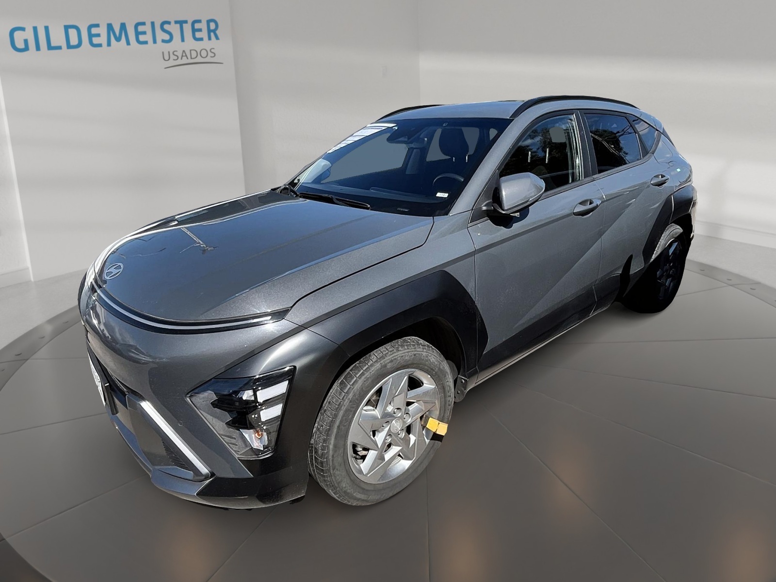 HYUNDAI 