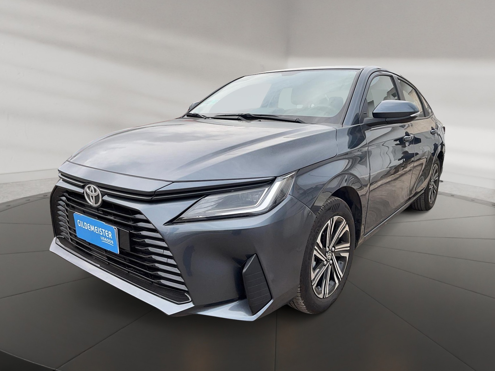 TOYOTA 