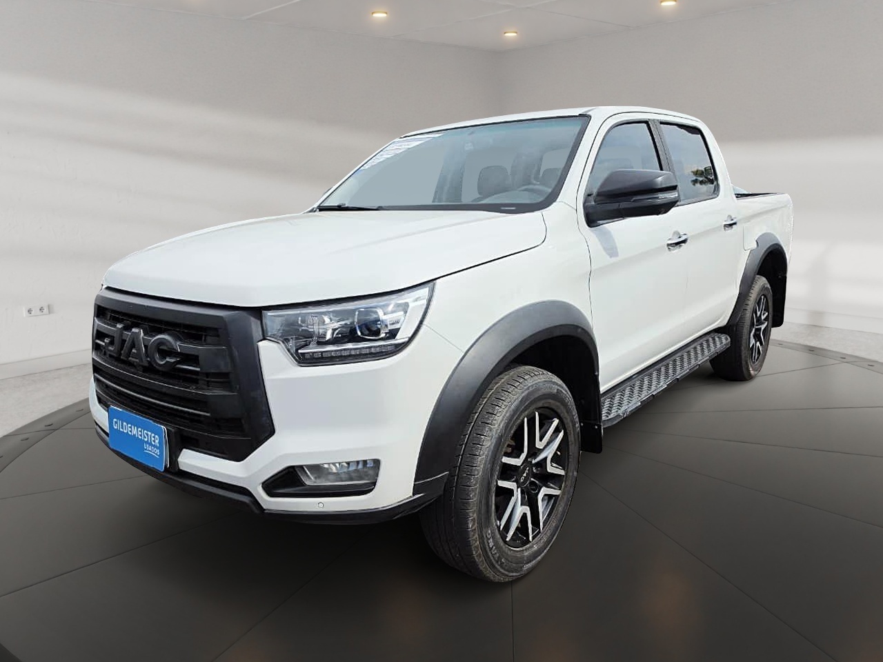 JAC T8
